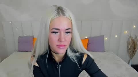 Kira online show from 3, 3, 2025