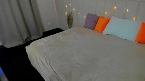 Kira online show from 4, 3, 2025