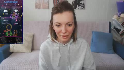 kiramartins cat online show from 19, 12, 2025