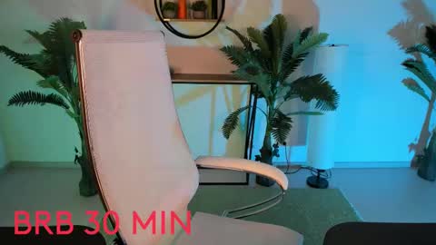 Snapshot of kiramontoyaa chatting on 11, 3, 2025 Kira online show from 11, 3, 2025