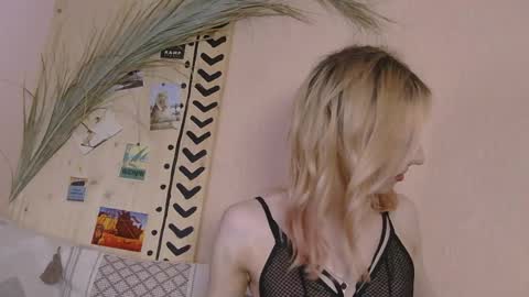 Snapshot of kirana_hayes chatting on 6, 4, 2026 Kira online show from 6, 4, 2026