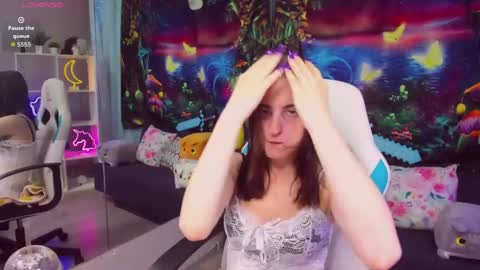 KiraParker online show from 7, 6, 2026