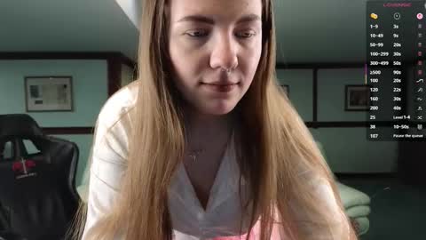 Snapshot of kirarustle chatting on 2, 2, 2026 Kira online show from 2, 2, 2026