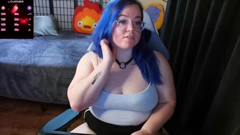 KiraSpitQueen online show from 12, 1, 2025