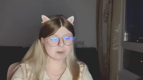 KiraYume online show from 6, 5, 2026