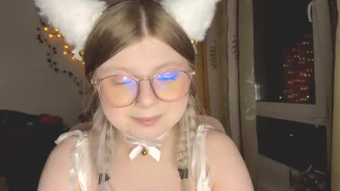 Snapshot of kirayume chatting on 16, 6, 2026 KiraYume online show from 16, 6, 2026