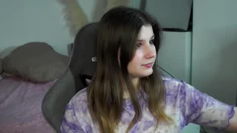 Snapshot of kirazephyr chatting on 29, 11, 2025 Kira online show from 29, 11, 2025