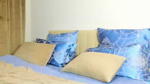 Kira online show from 10, 2, 2026