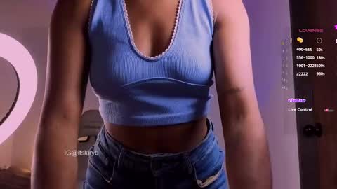 Snapshot of kiry_blossom chatting on 14, 9, 2025 See you in a few minutes today December 1st. online show from 14, 9, 2025