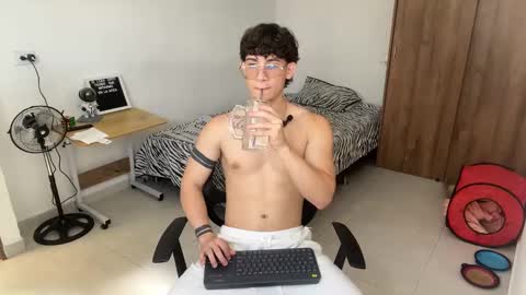 Snapshot of kisan_smith chatting on 13, 1, 2025 Kisan online show from 13, 1, 2025