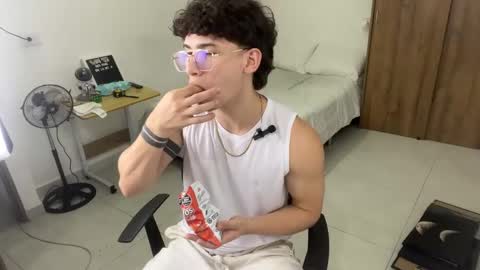 Snapshot of kisan_smith chatting on 24, 2, 2025 Kisan online show from 24, 2, 2025