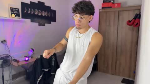 Snapshot of kisan_smith chatting on 3, 10, 2025 Kisan online show from 3, 10, 2025