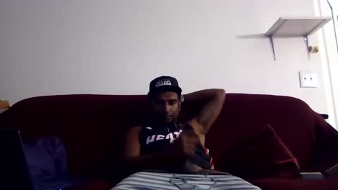 Snapshot of kishan2525 chatting on 18, 11, 2025 Kishan2525 online show from 18, 11, 2025