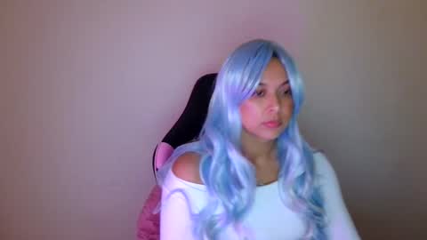 Snapshot of kiss_ameliaa chatting on 17, 11, 2025 kiss_ameliaa online show from 17, 11, 2025