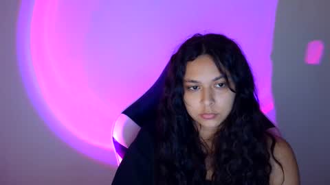 Snapshot of kiss_ameliaa chatting on 28, 11, 2025 kiss_ameliaa online show from 28, 11, 2025