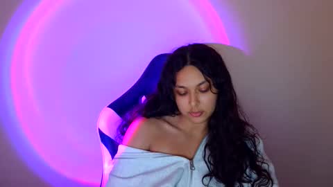 Snapshot of kiss_ameliaa chatting on 29, 11, 2025 kiss_ameliaa online show from 29, 11, 2025