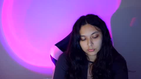 Snapshot of kiss_ameliaa chatting on 15, 12, 2025 kiss_ameliaa online show from 15, 12, 2025