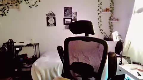 Snapshot of kissahsins chatting on 26, 1, 2025 Kissah Kreampuff online show from 26, 1, 2025