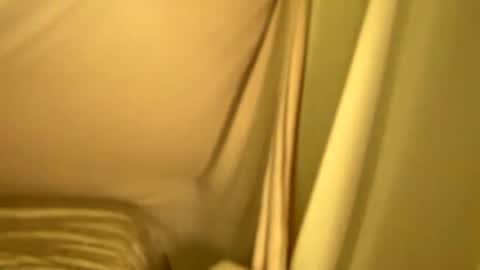 Snapshot of kissahsins chatting on 8, 3, 2025 Kissah Kreampuff online show from 8, 3, 2025