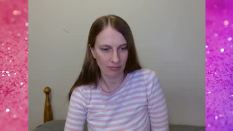Snapshot of kissallie chatting on 27, 11, 2025 Allie online show from 27, 11, 2025