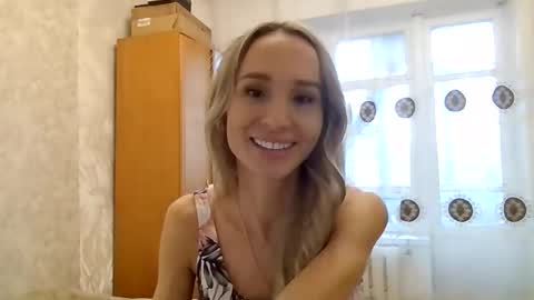 kissandbelle online show from 30, 11, 2025