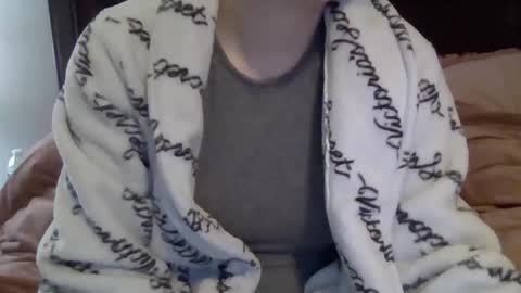 Snapshot of kissandtell1357 chatting on 18, 11, 2025 kissandtell1357 online show from 18, 11, 2025