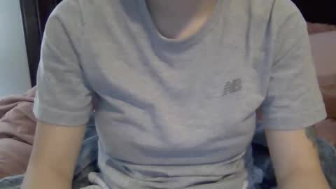 Snapshot of kissandtell1357 chatting on 19, 12, 2025 kissandtell1357 online show from 19, 12, 2025