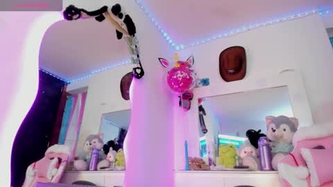 kisses_of_daniela online show from 20, 12, 2025