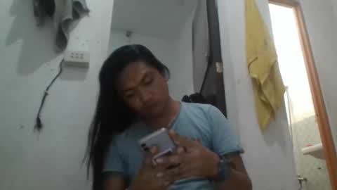 Snapshot of kisses_trixiats chatting on 4, 1, 2025 kisses_trixiats online show from 4, 1, 2025