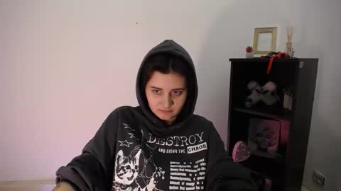 kissleoxx online show from 14, 12, 2025