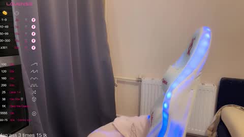 Snapshot of kissmenastya chatting on 16, 12, 2025 Nastya online show from 16, 12, 2025