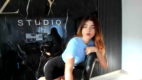 KissMyMissy  online show from 4, 8, 2026