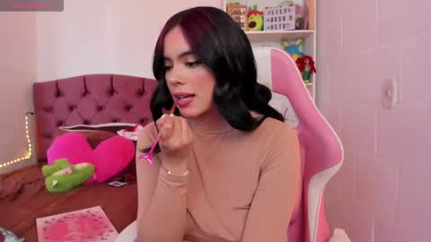 Lily online show from 11, 3, 2025