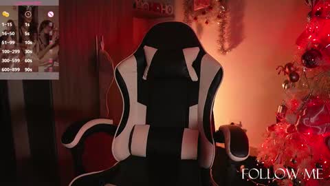 Snapshot of kit_katt_ chatting on 13, 12, 2025 online show from 13, 12, 2025