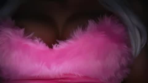 kitanamkxxx online show from 11, 3, 2026