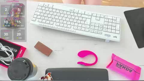 kitkatvel online show from 8, 6, 2026