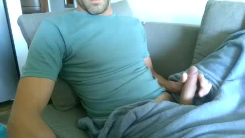 Snapshot of kitosssss chatting on 8, 3, 2025 Steve Cocks online show from 8, 3, 2025
