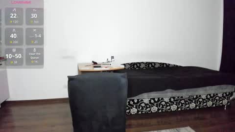 Snapshot of kitsunemoon chatting on 23, 9, 2025 Kitsune online show from 23, 9, 2025