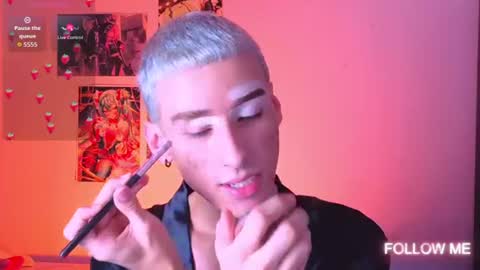 Snapshot of kitsuneplay_ chatting on 13, 7, 2026 Salvatore online show from 13, 7, 2026