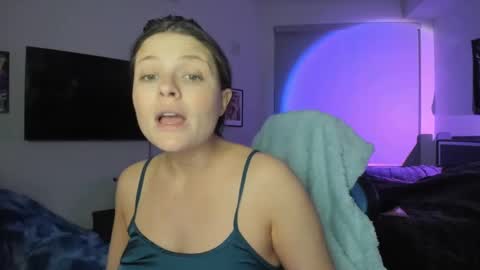 Snapshot of kitsuneserina77 chatting on 17, 1, 2025 Serina Chan online show from 17, 1, 2025