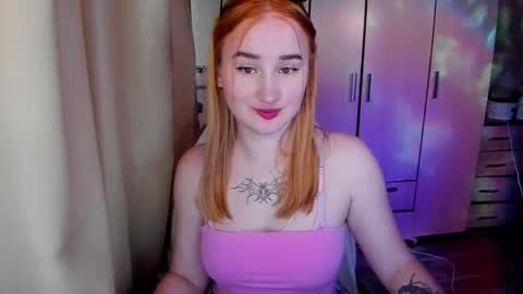 Snapshot of kitten_sun chatting on 8, 5, 2026 kitten_sun online show from 8, 5, 2026