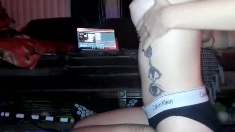Snapshot of kittenqueen333 chatting on 6, 1, 2026 kittenqueen333 online show from 6, 1, 2026