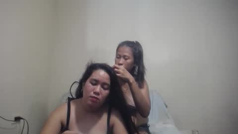 kittensquirtpussy online show from 4, 6, 2026