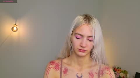 kitty__katty_ online show from 13, 1, 2026