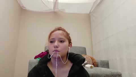 Snapshot of kitty__sin chatting on 25, 5, 2026 kitty__sin online show from 25, 5, 2026