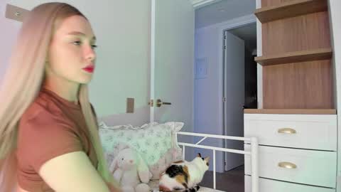 sophie online show from 19, 2, 2026