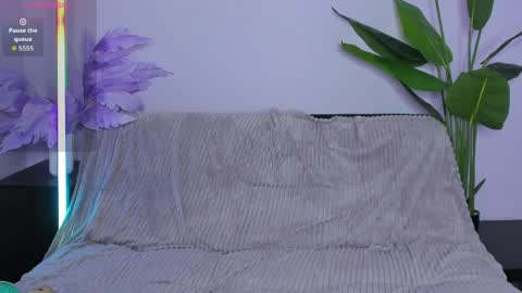 Snapshot of kitty_blondy chatting on 10, 4, 2026 kitty blondy online show from 10, 4, 2026