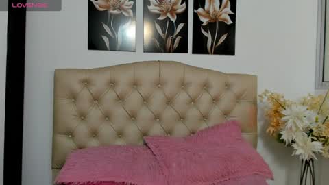 kitty_f00x online show from 6, 7, 2026