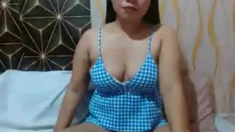Snapshot of kitty_kheira chatting on 23, 6, 2026 Kheira online show from 23, 6, 2026