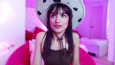 Snapshot of kitty_madness chatting on 11, 11, 2025 KITTY online show from 11, 11, 2025